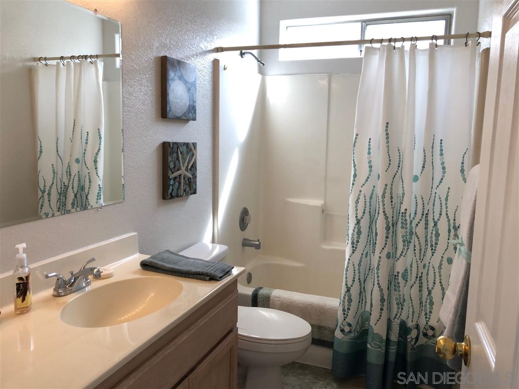 12652 Rodeo Drive Lakeside, CA 92040 - Photo 13 of 22