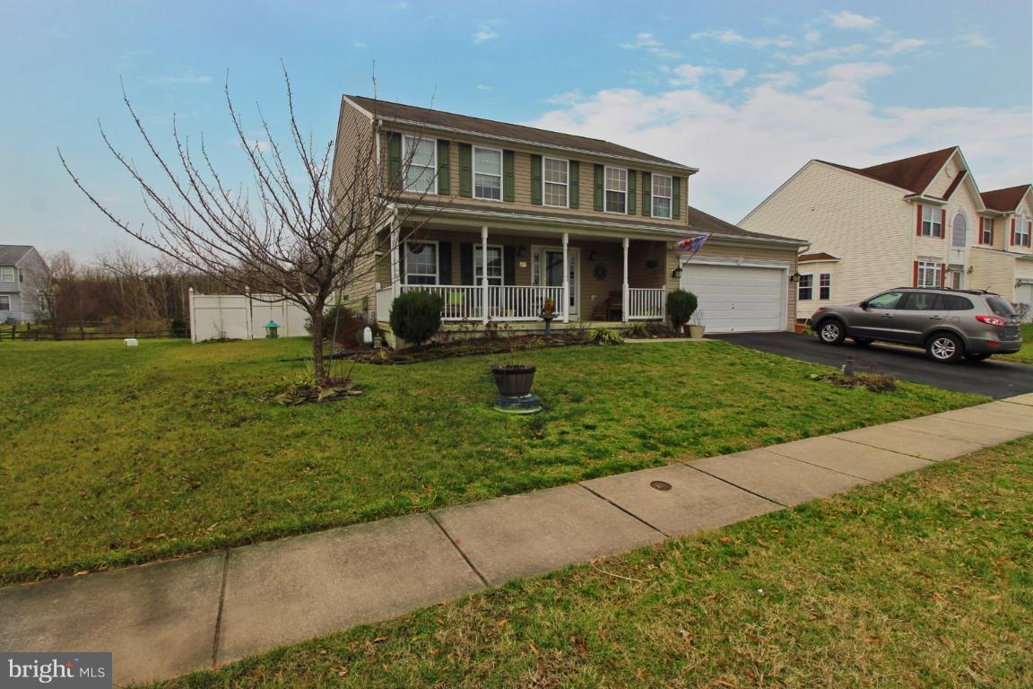 615 Walnut Grove Road Baltimore, MD 21221 - Photo 4 of 47