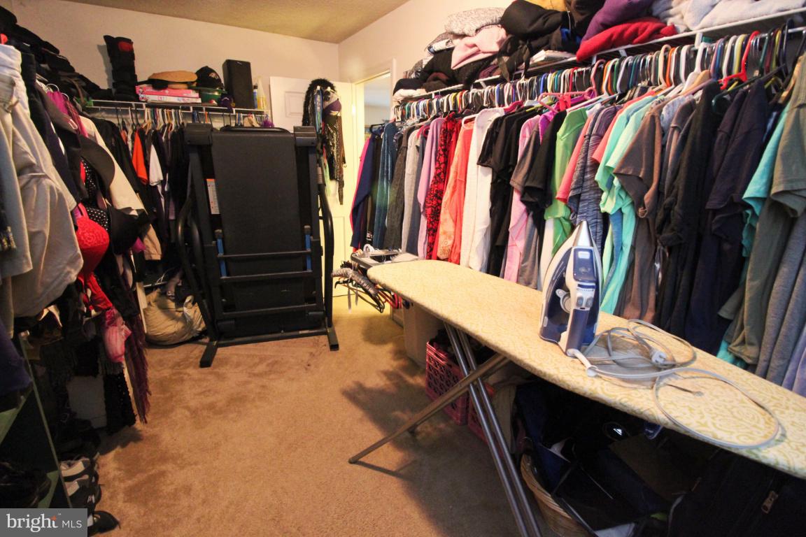 615 Walnut Grove Road Baltimore, MD 21221 - Photo 35 of 47 Two walk in closets