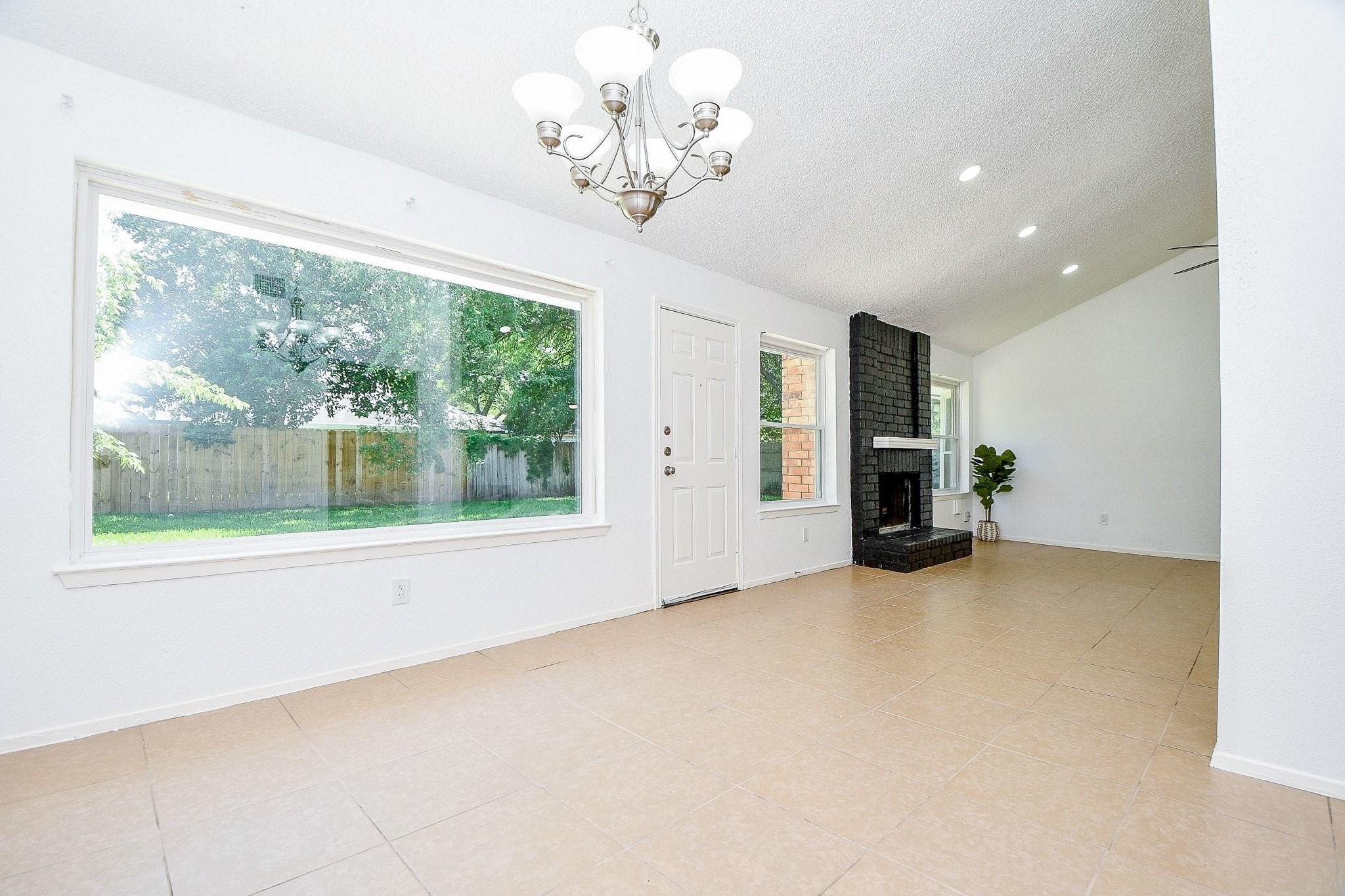 7203 Santa Rita Drive Houston, TX 77083 - Photo 10 of 32