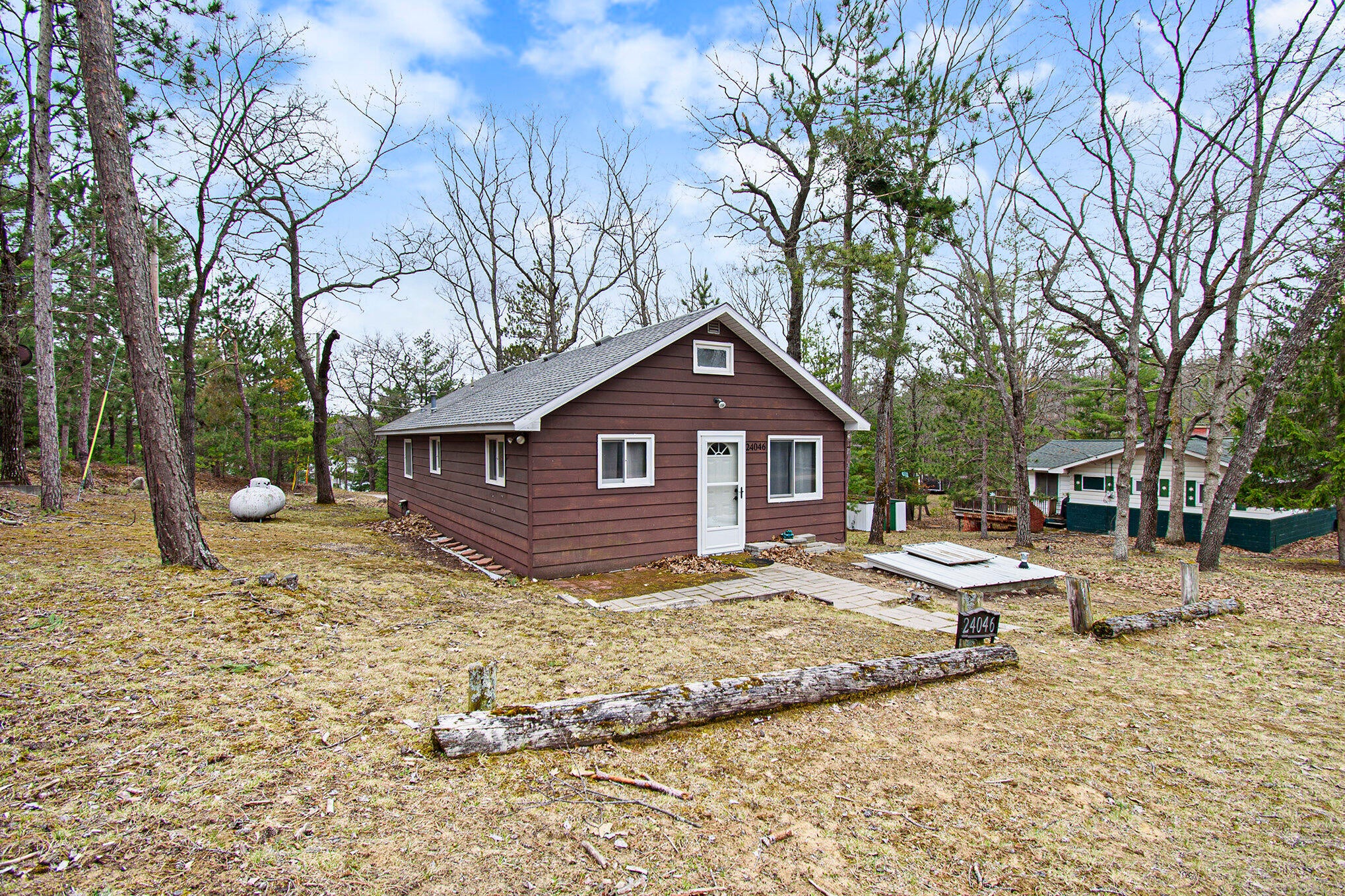 24046 Ranch House Trail Atlanta, MI 49709 - Photo 2 of 27 Gallery Image 2