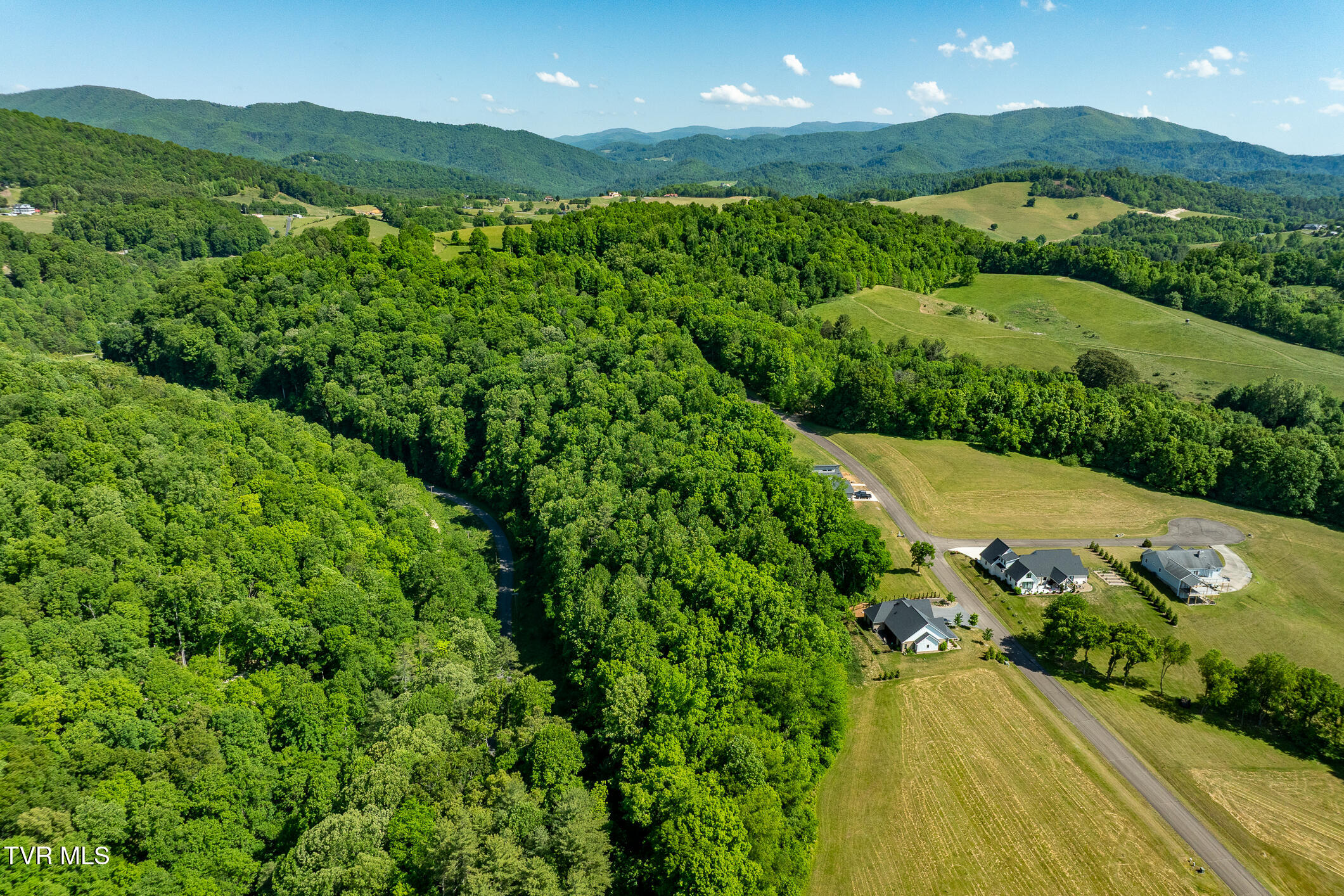 Tbd Deer Ridge Court, Unit LOT 6 Butler, TN 37640 - Photo 20 of 33 DEER RIDGE CT (12 of 34)