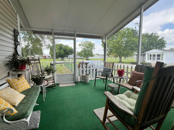 $269,000 | 4064 Southwest 9th Way, Okeechobee, FL 34974