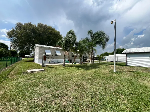 $269,000 | 4064 Southwest 9th Way, Okeechobee, FL 34974