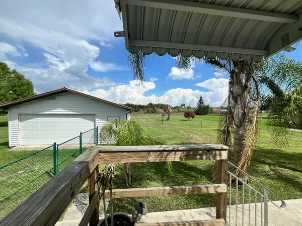 $269,000 | 4064 Southwest 9th Way, Okeechobee, FL 34974