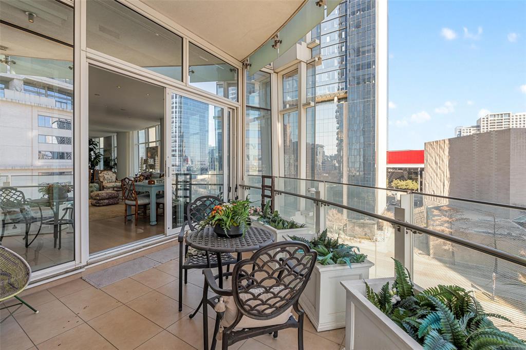 1918 Olive Street, Unit 502 Dallas, TX 75201 - Photo 31 of 31 Terrace