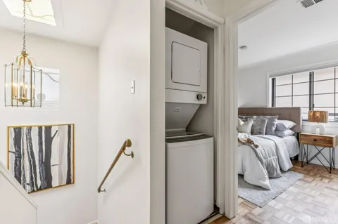 $998,000 | 1421 El Camino Real, Unit 6, Burlingame, CA 94010