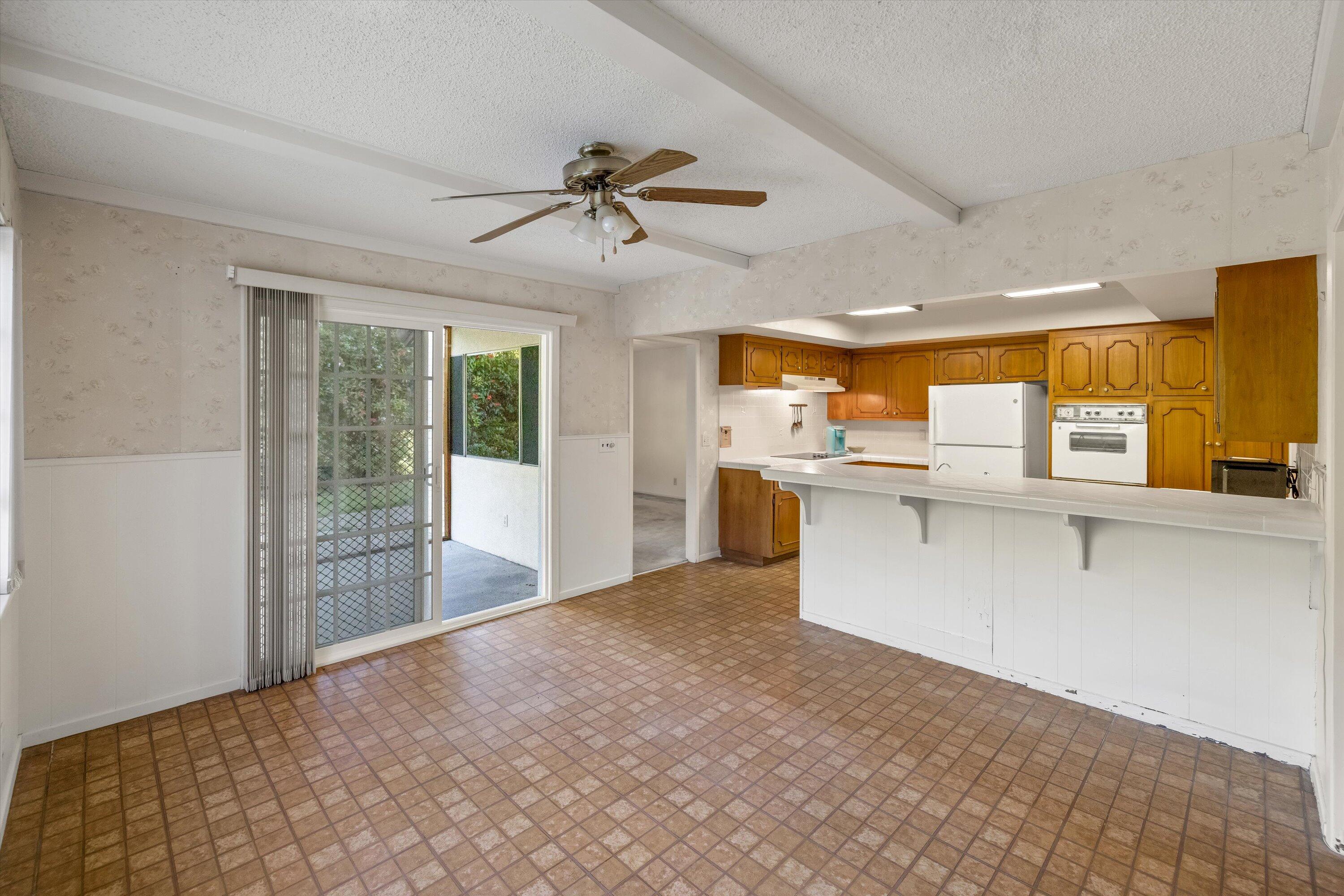 8352 Vereda Del Padre Goleta, CA 93117 - Photo 14 of 53 Kitchen/Breakfast Nook