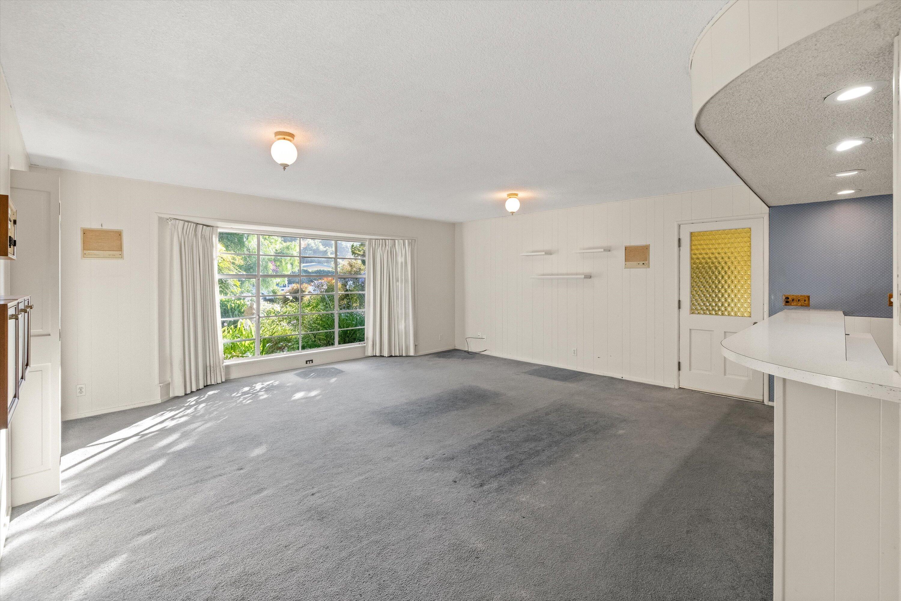 8352 Vereda Del Padre Goleta, CA 93117 - Photo 5 of 53 Family Room