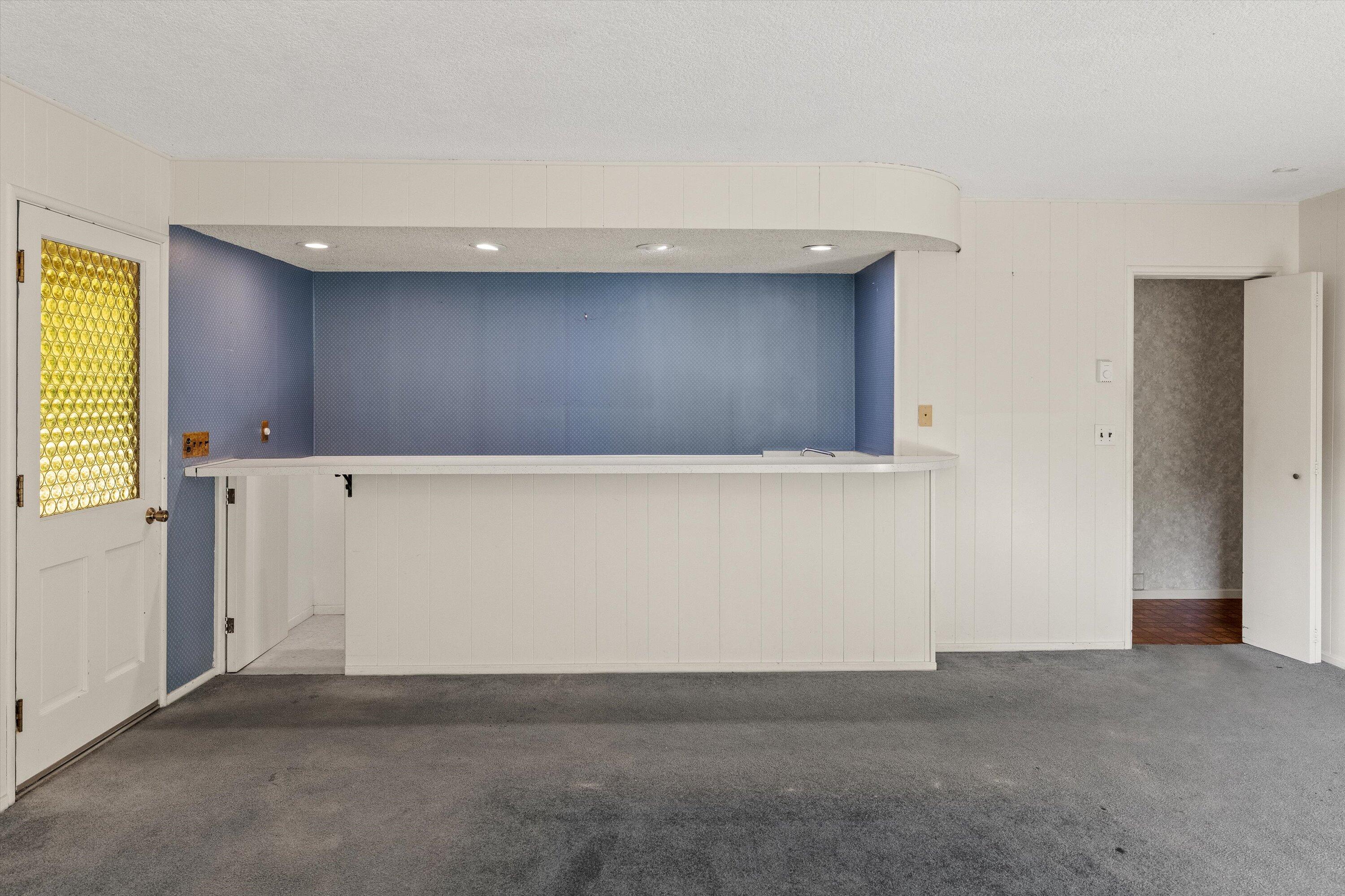 8352 Vereda Del Padre Goleta, CA 93117 - Photo 7 of 53 Family Room/Wet Bar