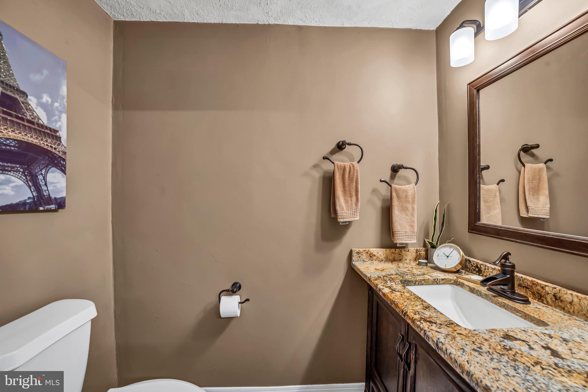 217 East Avon Road Brookhaven, PA 19015 - Photo 13 of 21 Gallery Image 13