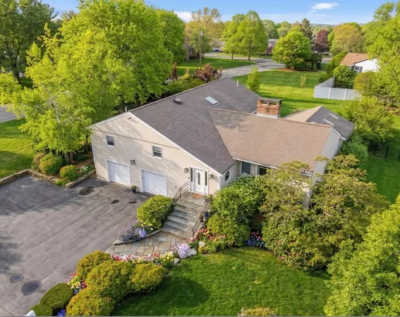 $999,999 | 6 Tally Ho Lane, Framingham, MA 01701