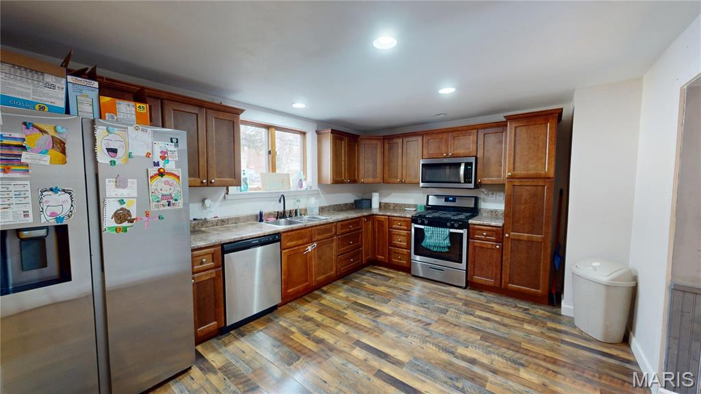 615 Taylor Street Greenville, IL 62246 - Photo 11 of 37