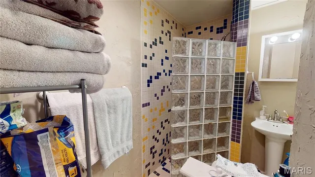 $175,000 | 615 Taylor Street, Greenville, IL 62246