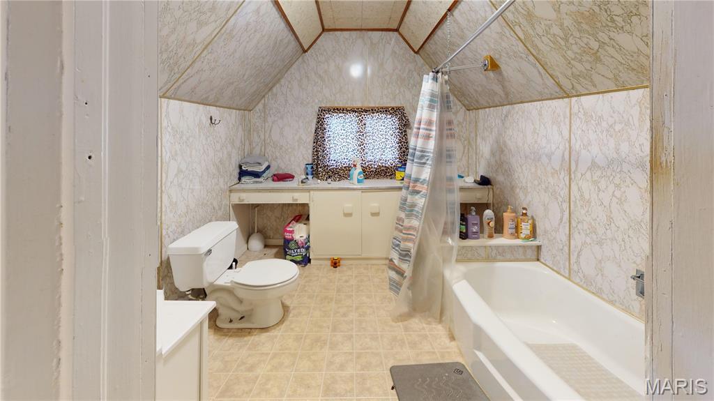 615 Taylor Street Greenville, IL 62246 - Photo 21 of 37