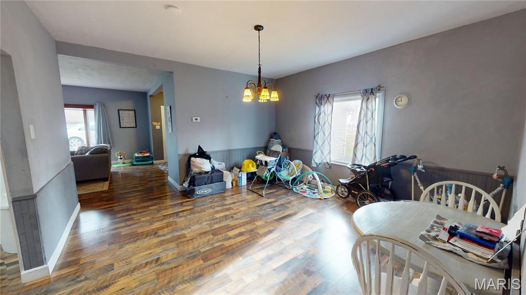 615 Taylor Street Greenville, IL 62246 - Photo 9 of 37