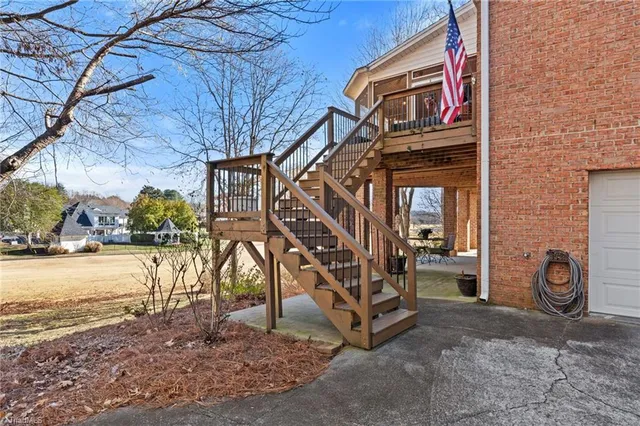 $785,000 | 303 Bing Crosby Boulevard, Bermuda Run, NC 27006