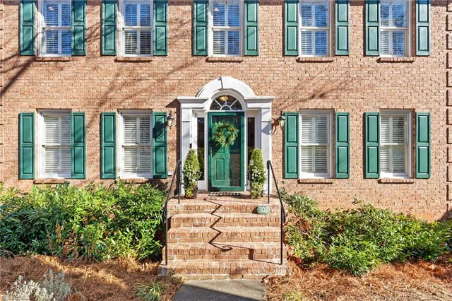 $785,000 | 303 Bing Crosby Boulevard, Bermuda Run, NC 27006