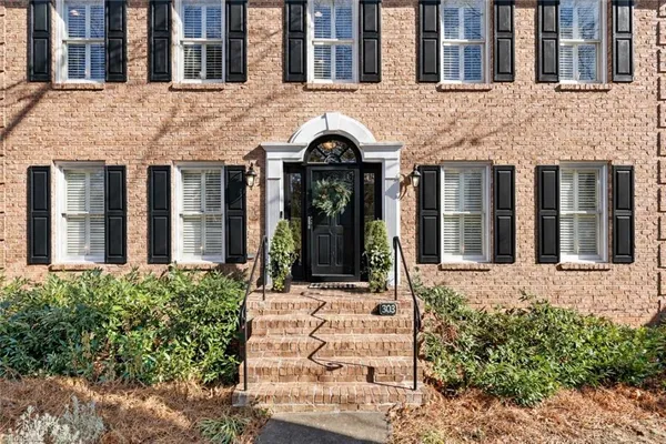 $785,000 | 303 Bing Crosby Boulevard, Bermuda Run, NC 27006