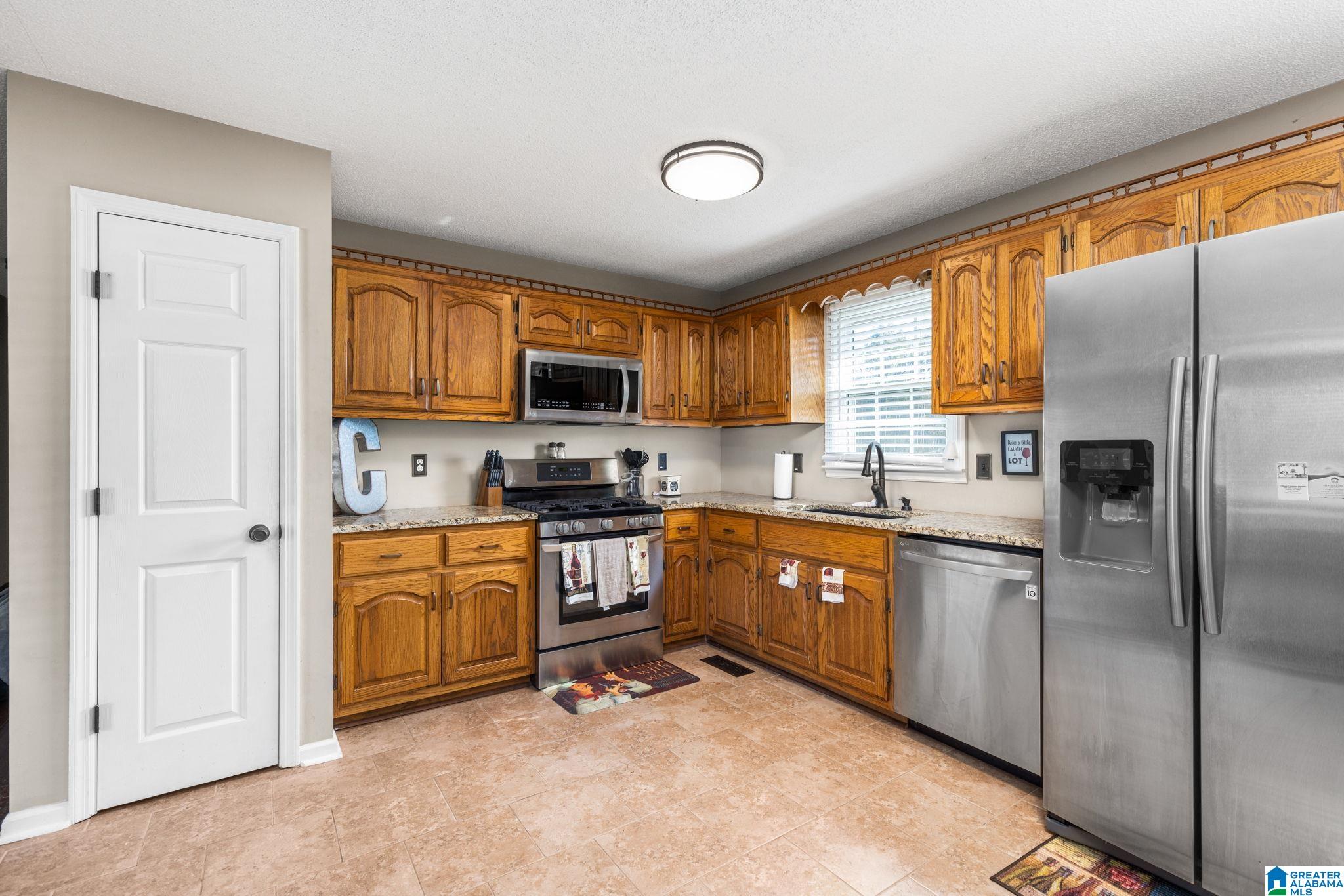 35 Summerford Orr Road Southwest Falkville, AL 35622 - Photo 6 of 21