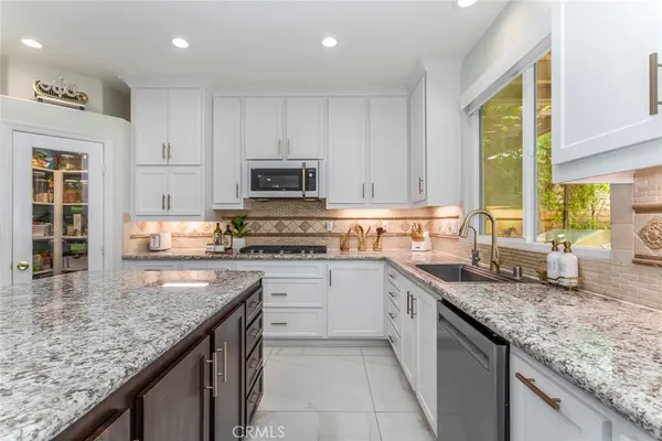 $1,674,000 | 26010 Tennyson Lane, Stevenson Ranch, CA 91381