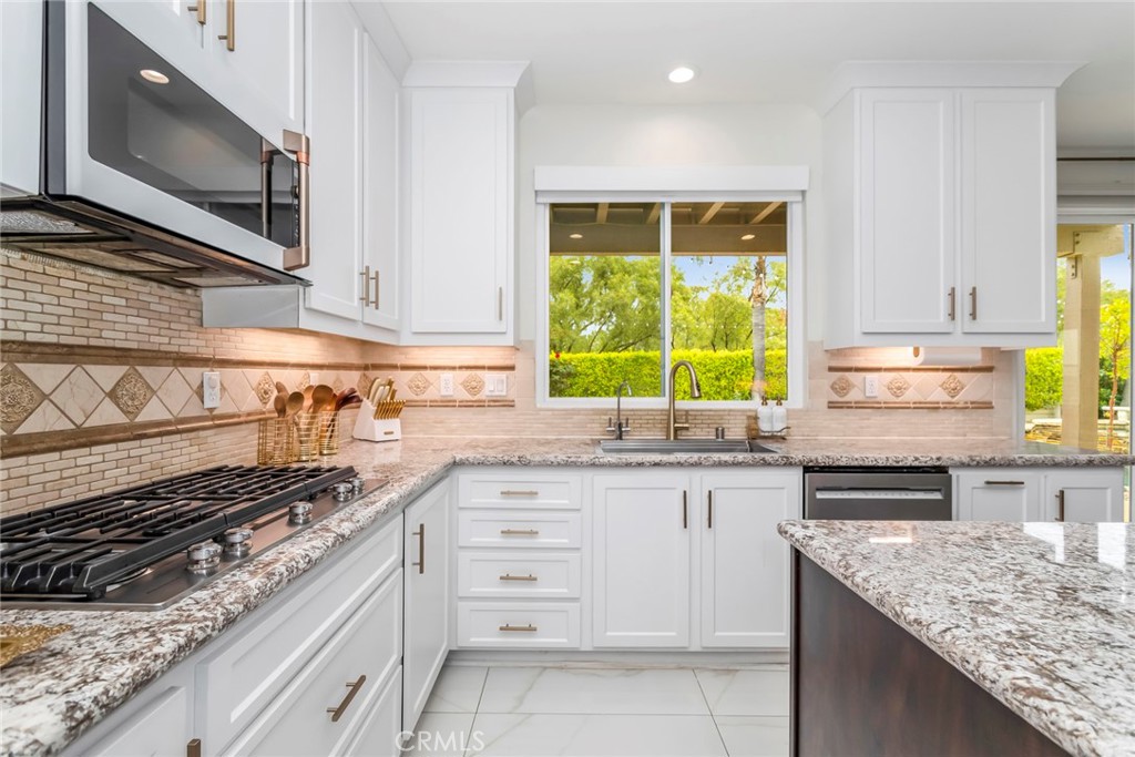 26010 Tennyson Lane Stevenson Ranch, CA 91381 - Photo 24 of 69