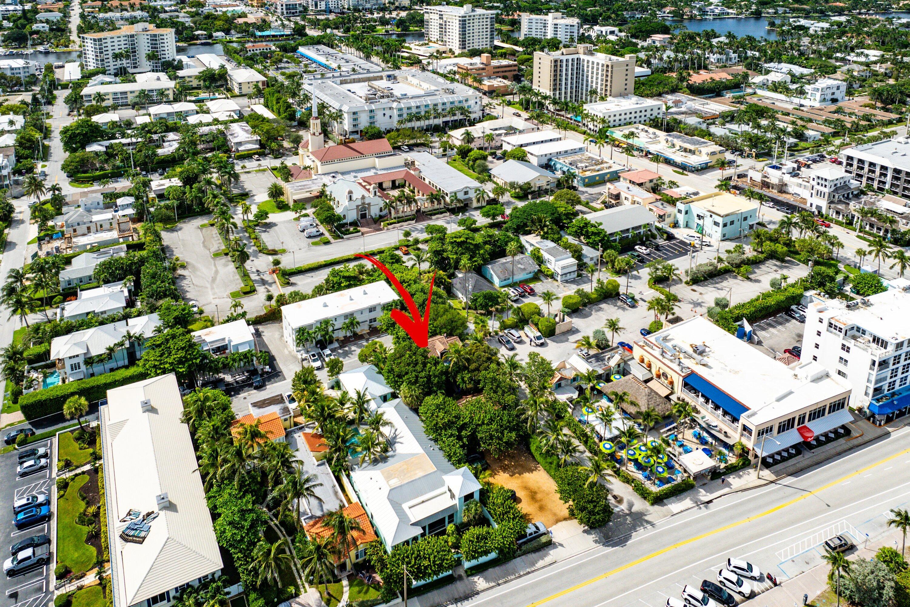 72 South Ocean Boulevard, Unit 1 Delray Beach, FL 33483 - Photo 24 of 35 an aerial view of residential houses with city view