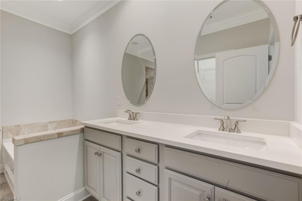 3801 Thistleberry Road High Point, NC 27265 - Photo 15 of 24 Gallery Image 15