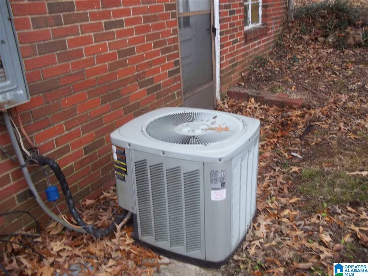 328 Church Street Fairfield, AL 35064 - Photo 10 of 11