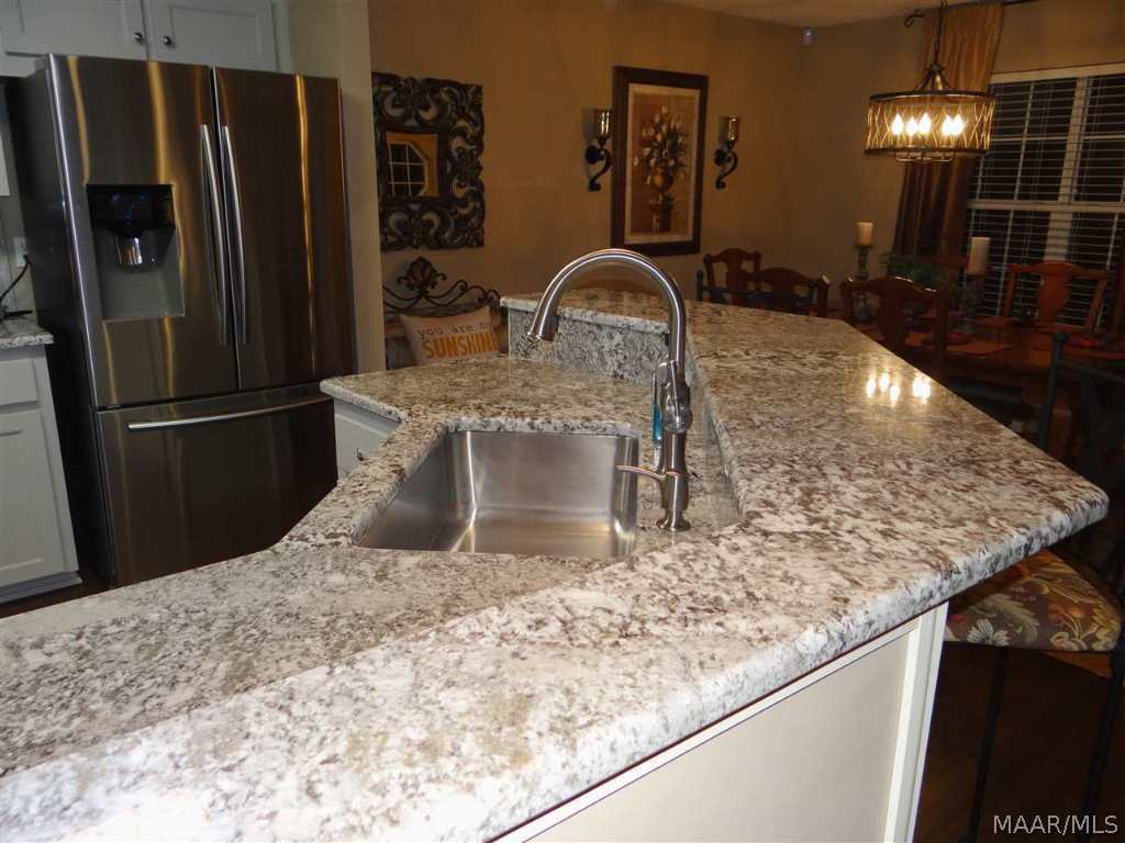 130 Windover Way Enterprise, AL 36330 - Photo 13 of 36 Granite Counters