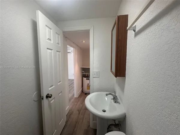 $1,400 | 50 Northwest 79th Street, Unit 6, Miami, FL 33150