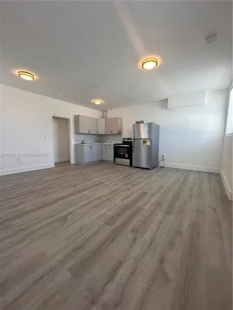 $1,400 | 50 Northwest 79th Street, Unit 6, Miami, FL 33150