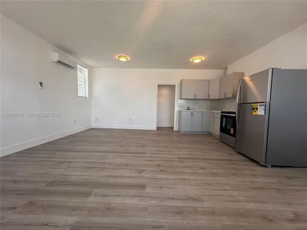 $1,400 | 50 Northwest 79th Street, Unit 6, Miami, FL 33150