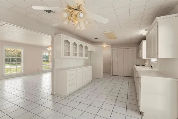 $225,000 | 102 Westwood Parkway, Naples, TX 75568