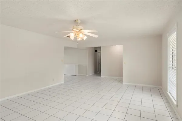 $225,000 | 102 Westwood Parkway, Naples, TX 75568