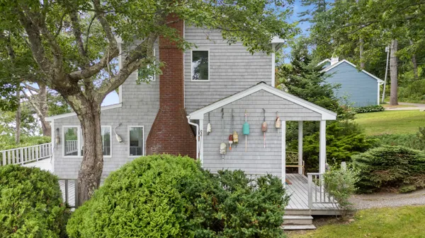 $1,400,000 | 37-38 South Dyers Cove Road, Harpswell, ME 04079