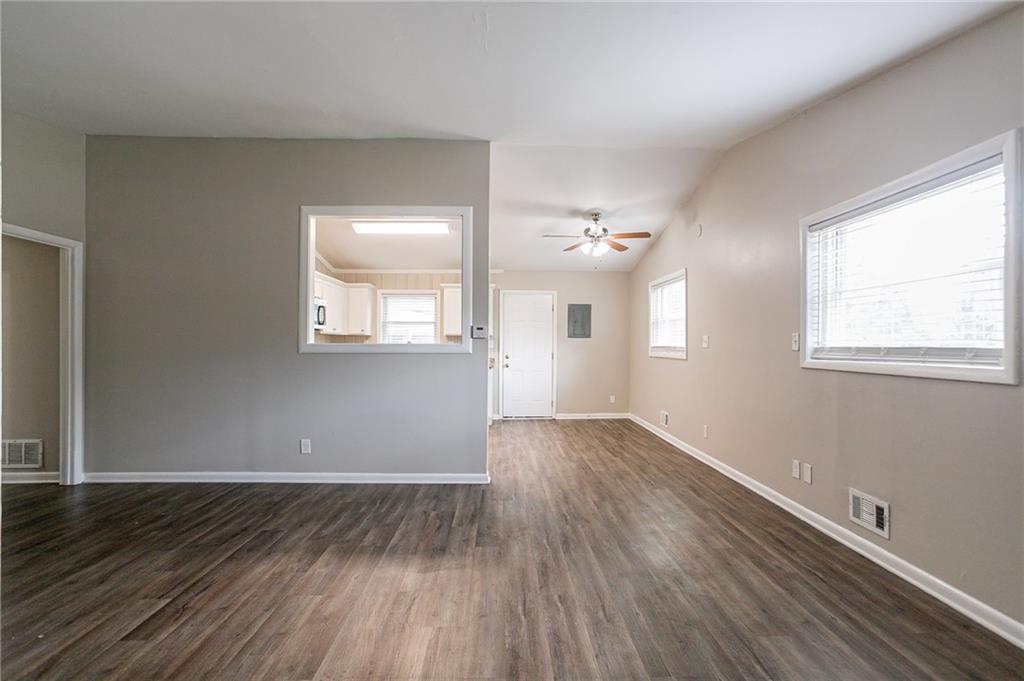 2460 Tyler Way Decatur, GA 30032 - Photo 15 of 33