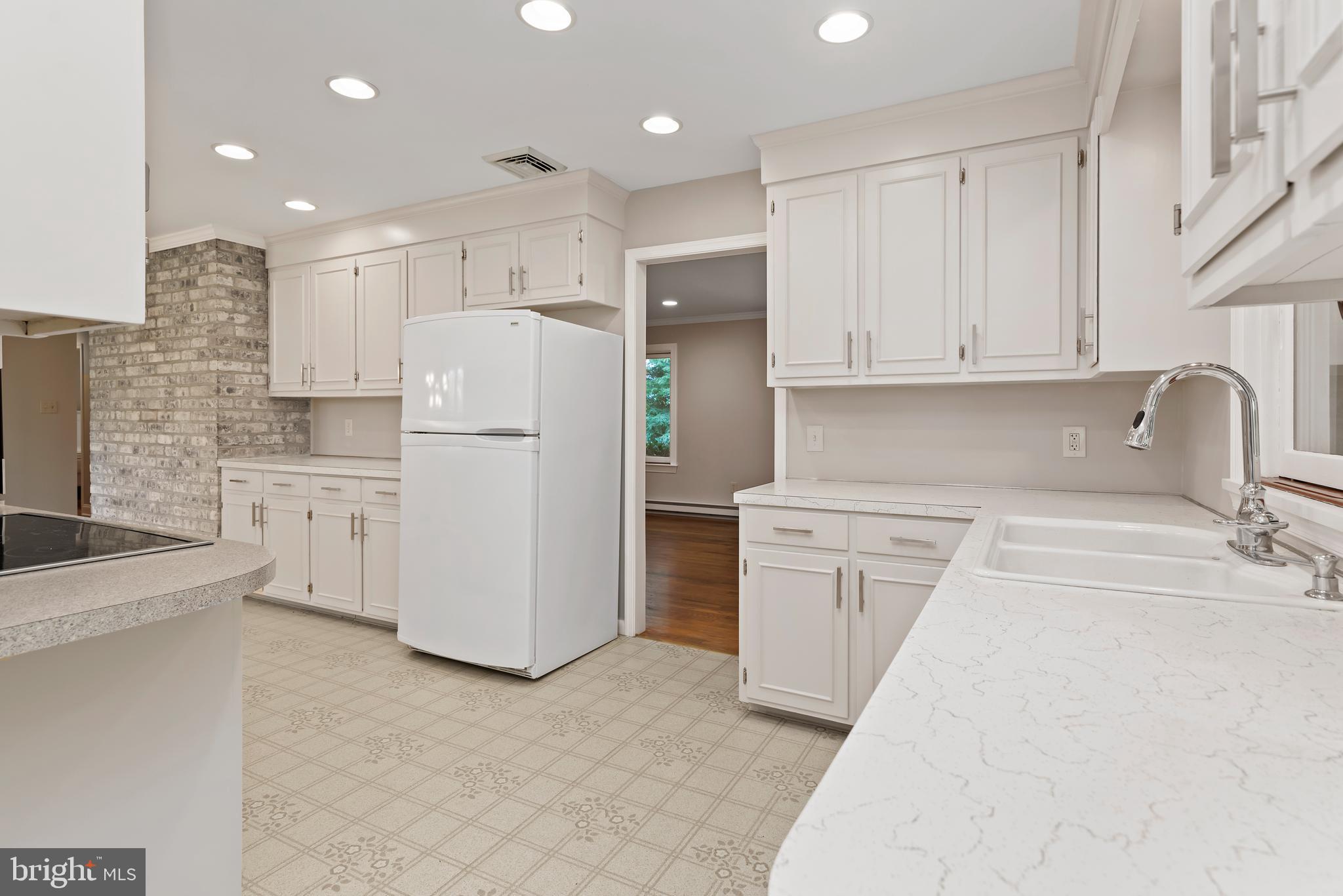 1147 Myerstown Road Gardners, PA 17324 - Photo 6 of 27 Gallery Image 6
