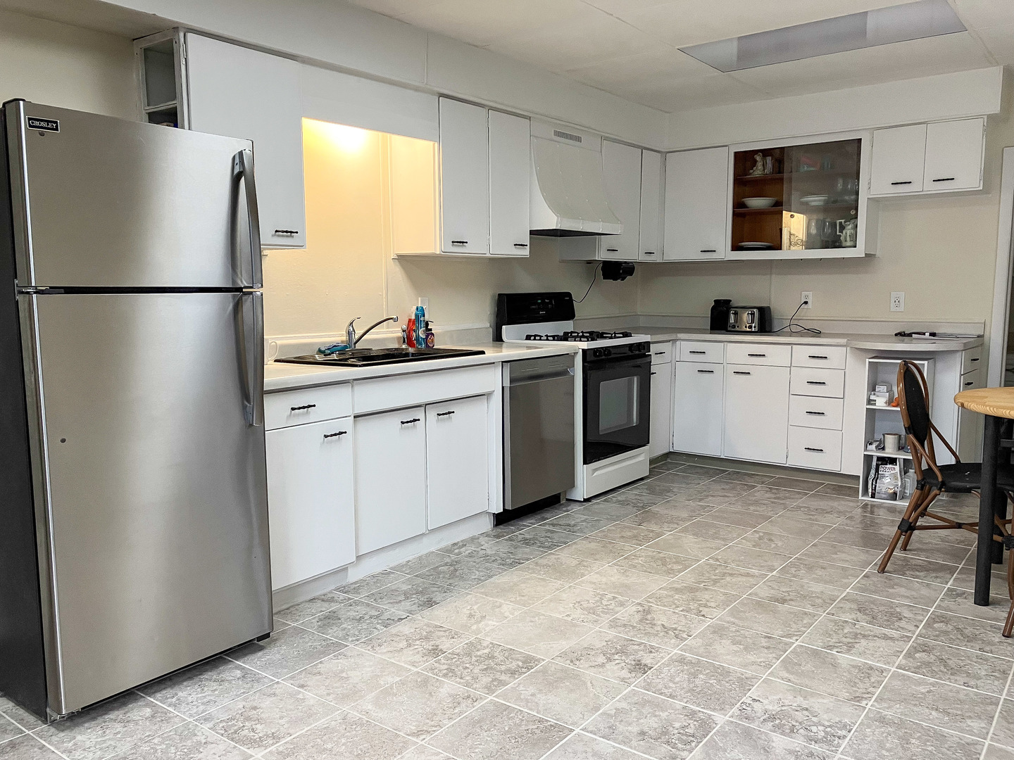 203 North Main Coleta, IL 61081 - Photo 11 of 33