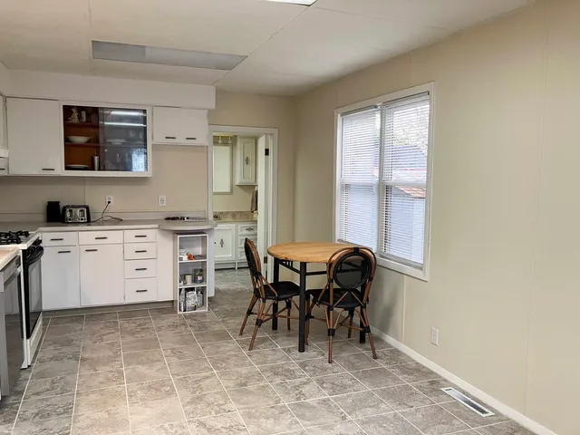 $145,000 | 203 North Main, Coleta, IL 61081