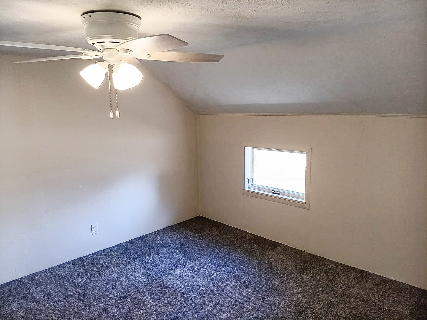 203 North Main Coleta, IL 61081 - Photo 20 of 33