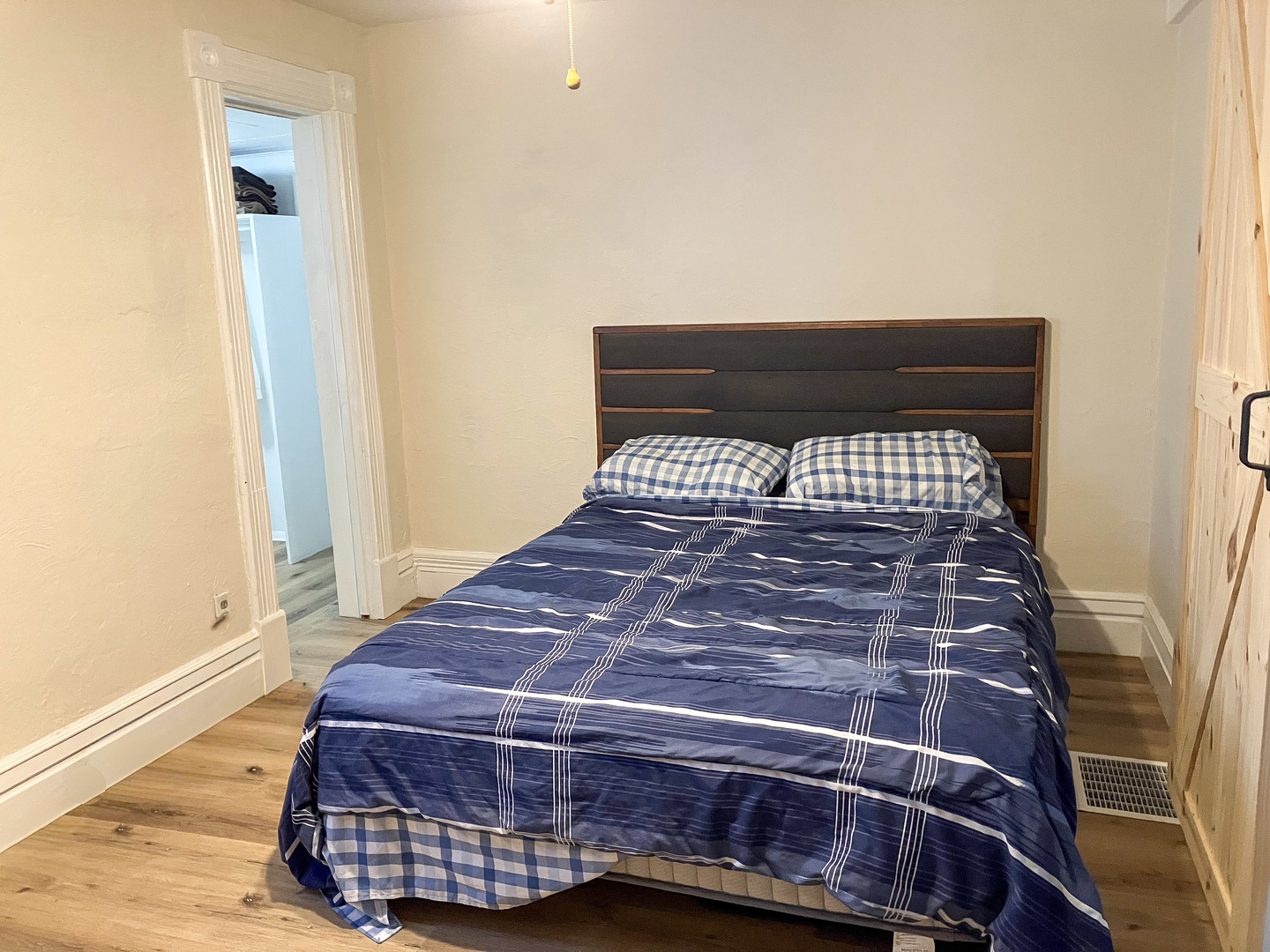 203 North Main Coleta, IL 61081 - Photo 6 of 33