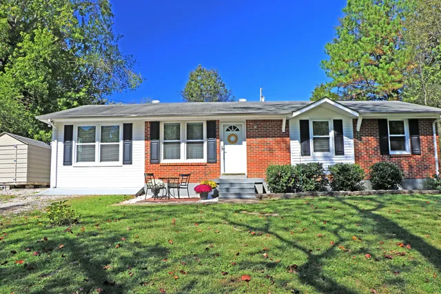 $210,000 | 241 Castle Lane, Dover, TN 37058