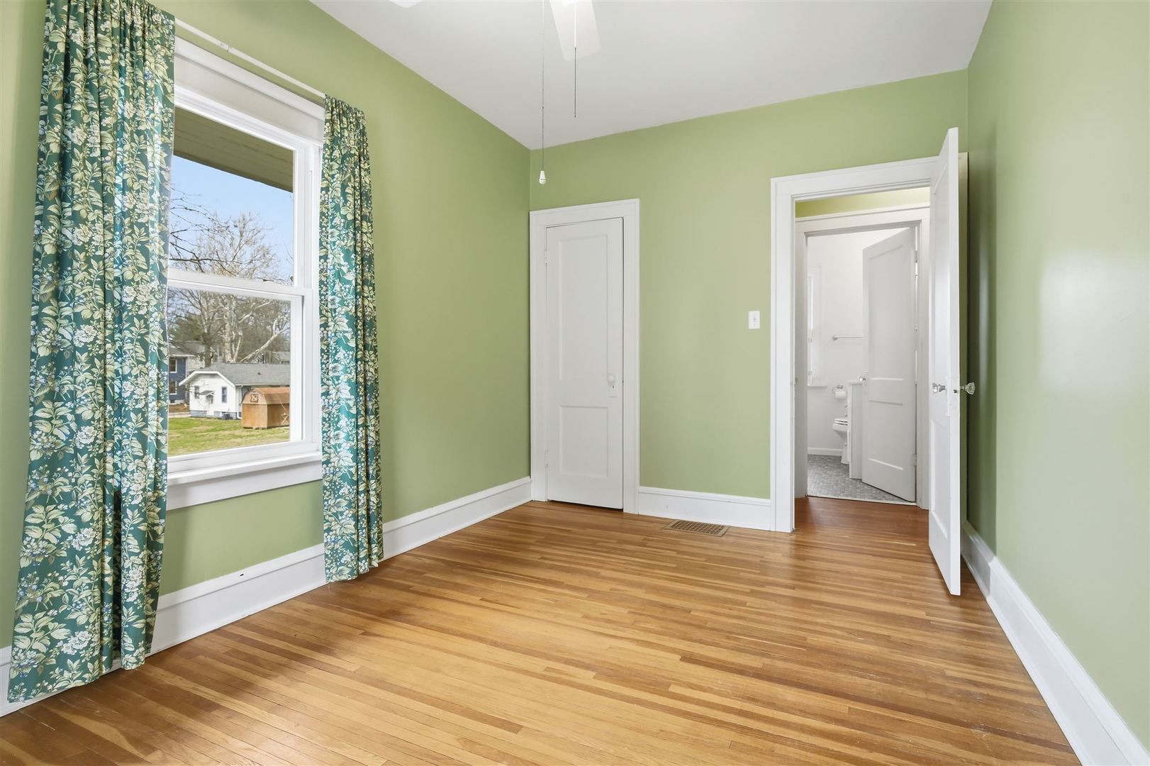 907 South Fell Avenue Normal, IL 61761 - Photo 25 of 35