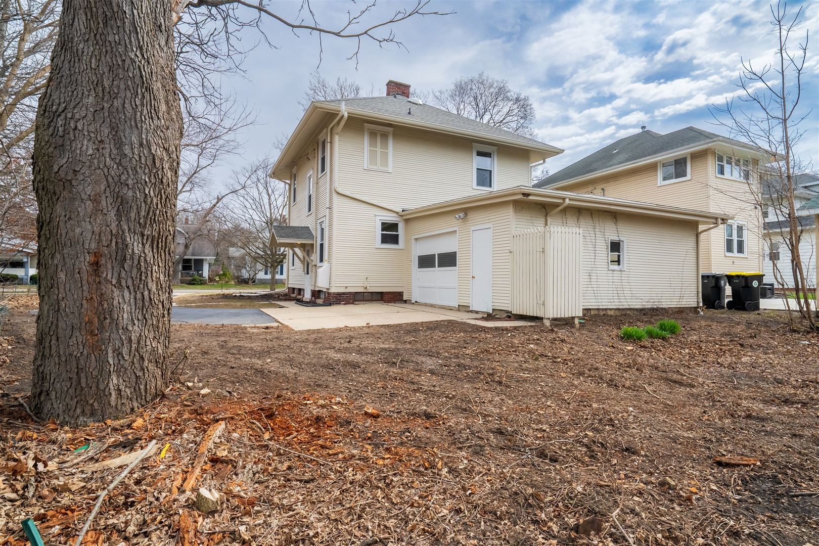 907 South Fell Avenue Normal, IL 61761 - Photo 32 of 35