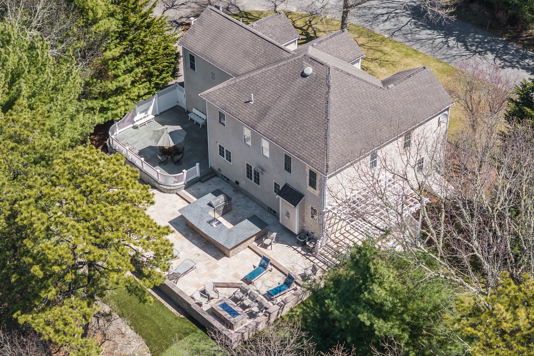 66 Frog Pond Close Mashpee, MA 02649 - Photo 7 of 49 DJI_20250418113458_0988_D