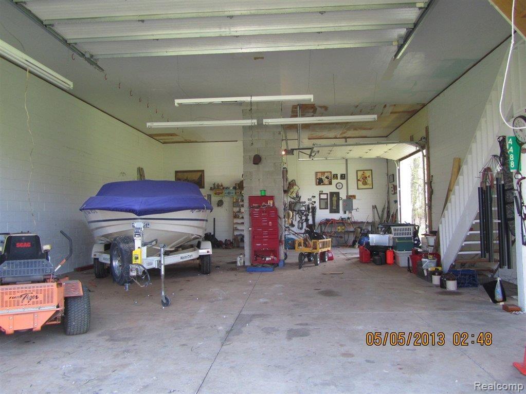 4450 Dutcher Road Howell, MI 48843 - Photo 15 of 25 1st barn with cement floor.JPG