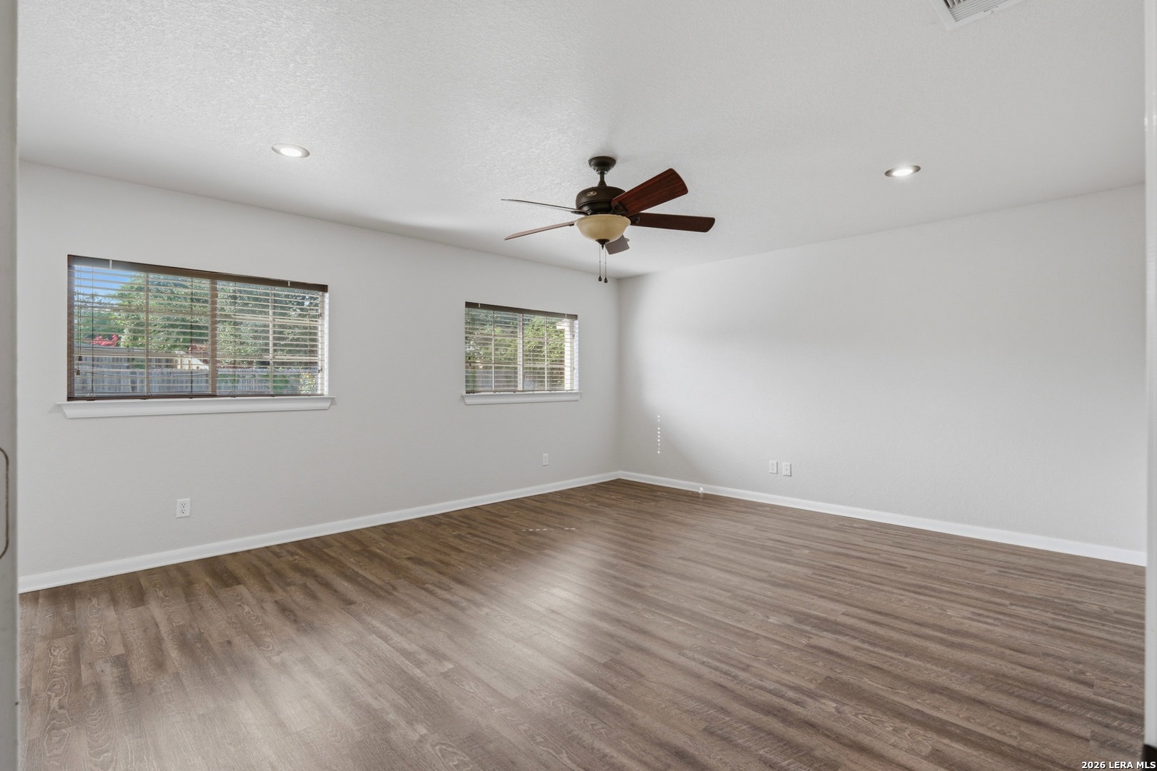 233 Springtree Trail Cibolo, TX 78108 - Photo 23 of 28