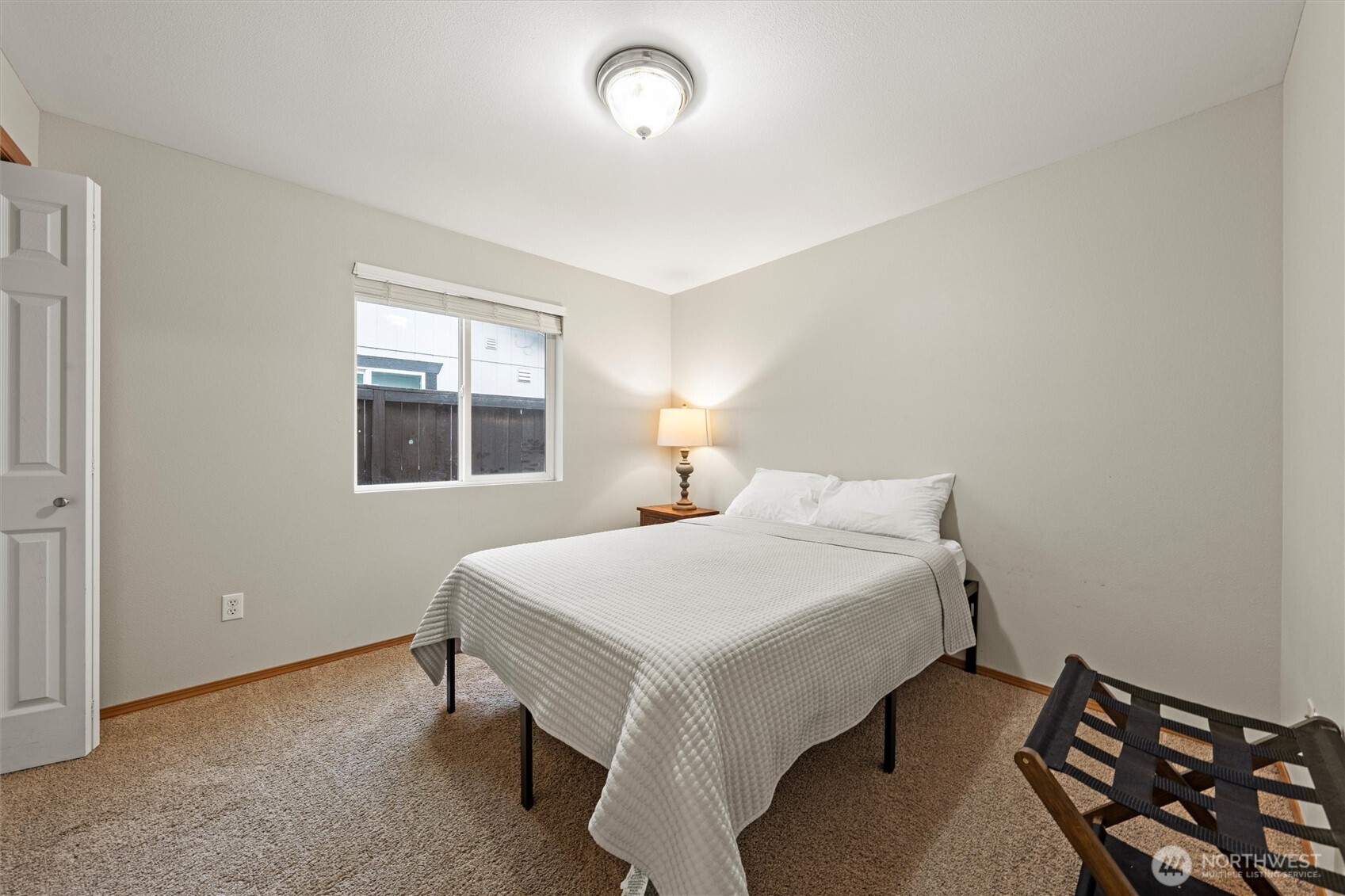 682 L Street Southeast Ephrata, WA 98823 - Photo 20 of 40 a bedroom with a bed and window