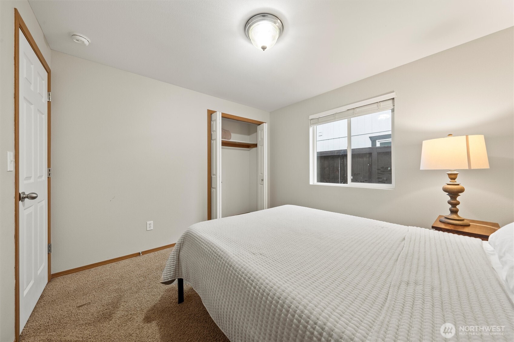 682 L Street Southeast Ephrata, WA 98823 - Photo 21 of 40 a bedroom with a bed and a window